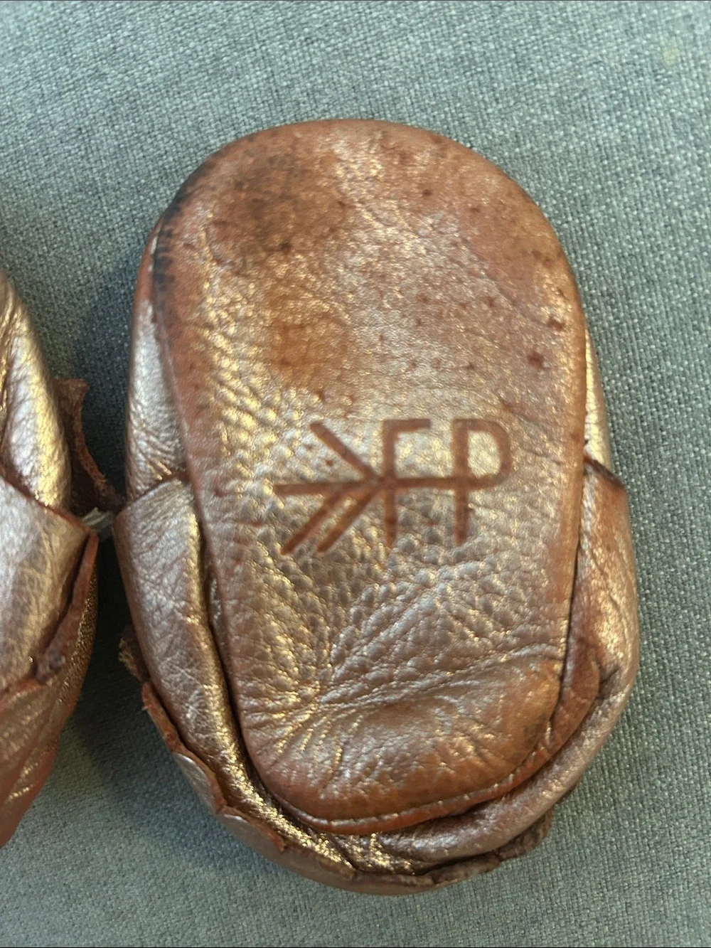 Freshly Picked Kids Metallic Rose Gold Bow Moccasin Shoes